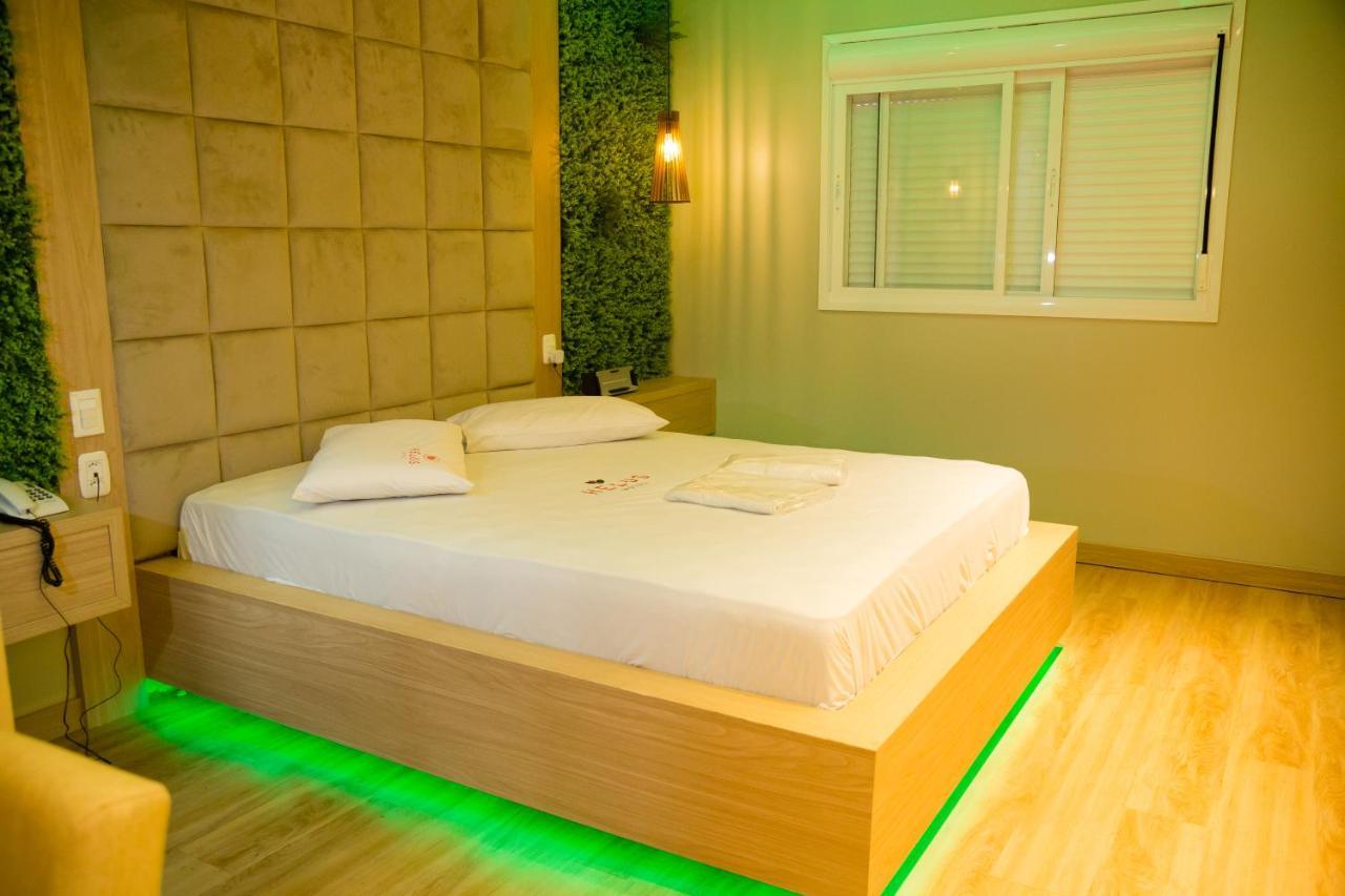 Helus Motel Passo Fundo Buitenkant foto