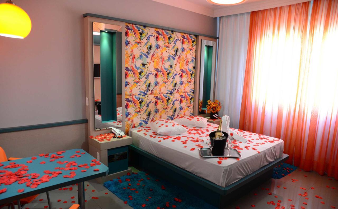Helus Motel Passo Fundo Buitenkant foto