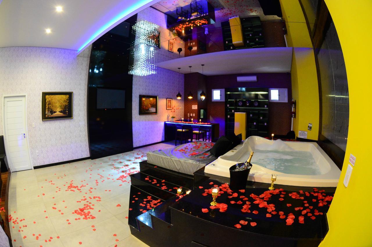 Helus Motel Passo Fundo Buitenkant foto